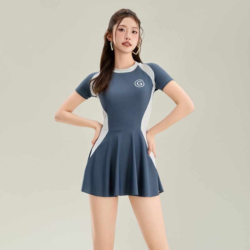 Naiste moodne konservatiivne bokseerseelikuga ujumistrikoo, üliõpilastele mõeldud õhukese lõikega salendav kuumaveeallikaga ujumistrikoo