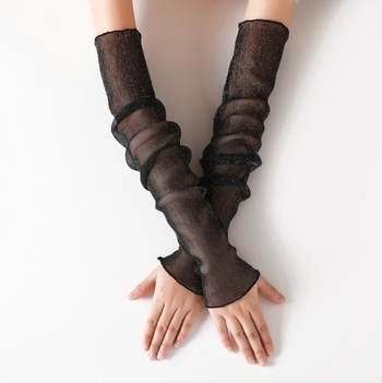 Kevad- ja suvedaamide päikesekaitseümbrised kuldsete ja hõbedaste siidist varrukatega, läbipaistva võrgust jalanõudega, naiste päikesekaitseümbrised hulgimüügist