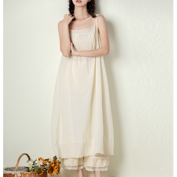 Proljeće i ljeto Nova japanska ženska odjeća Prekrasna haljina s naramenicama na leđima, labava, univerzalna, osnovna podsuknja, prsluk, ženska unutarnja haljina
