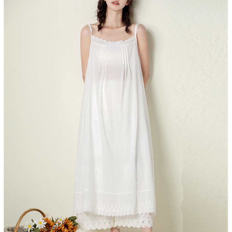 Proljeće i ljeto Nova japanska ženska odjeća Prekrasna haljina s naramenicama na leđima, labava, univerzalna, osnovna podsuknja, prsluk, ženska unutarnja haljina