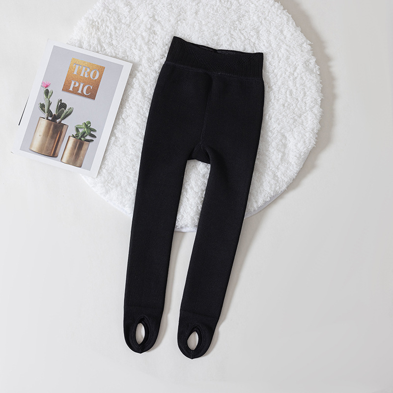 Tüdrukute retuusid, talvised fliisvoodriga paksendatud ühes tükis sametist jalasoojendajad, pealisriided, tantsusokid, laste retuusid