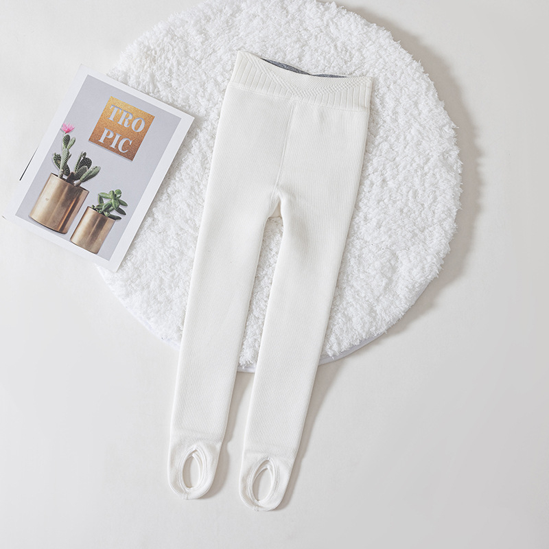 Tüdrukute retuusid, talvised fliisvoodriga paksendatud ühes tükis sametist jalasoojendajad, pealisriided, tantsusokid, laste retuusid