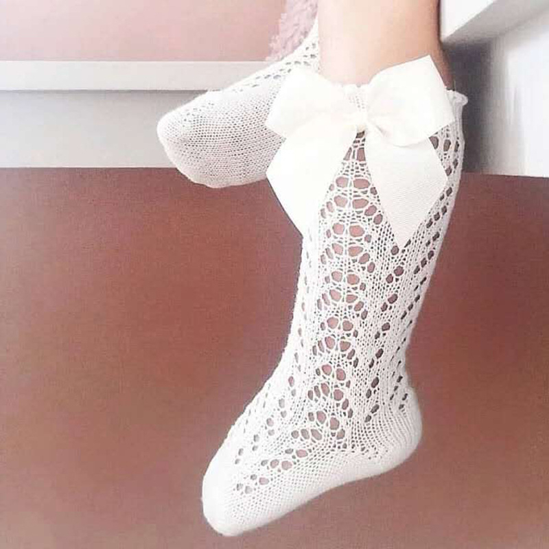 ins Tüdrukute Hispaania stiilis rasketööstuse keskmise pikkusega sukad suurtele ja väikestele lastele õõnsad lipsuga beebivõrksokid