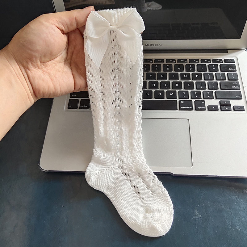 ins Tüdrukute Hispaania stiilis rasketööstuse keskmise pikkusega sukad suurtele ja väikestele lastele õõnsad lipsuga beebivõrksokid