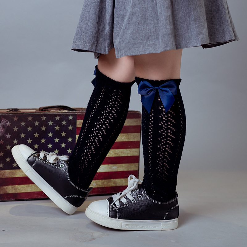 ins Tüdrukute Hispaania stiilis rasketööstuse keskmise pikkusega sukad suurtele ja väikestele lastele õõnsad lipsuga beebivõrksokid