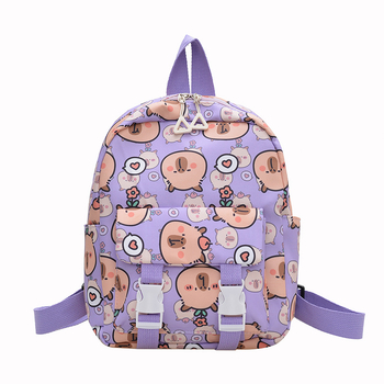 Moodne algkooli lastekott armas koomiksiga lasteaia väikese klassi tüdrukute suupistekott õues vaba aja veetmise seljakott