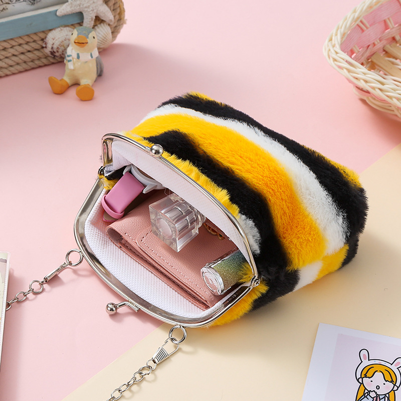 5-tolline uut värvi plush-õlakott mündikott mündikott laste armas õlakott kaartide hoiukott