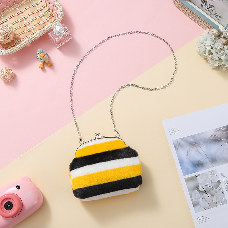 5-tolline uut värvi plush-õlakott mündikott mündikott laste armas õlakott kaartide hoiukott