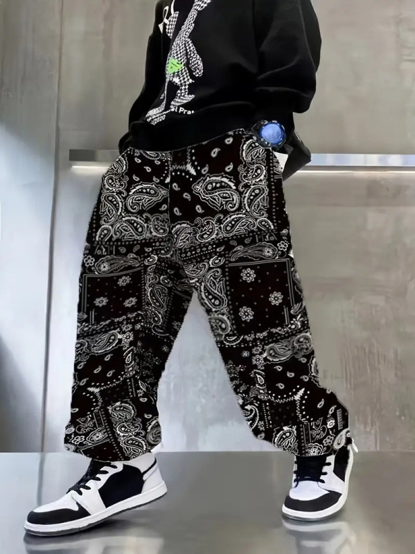 2024 Novi dječački dizajn u korejskom stilu, opušten i zgodan, udobne tanke sportske jesenske duge hlače za sve vrste sportova