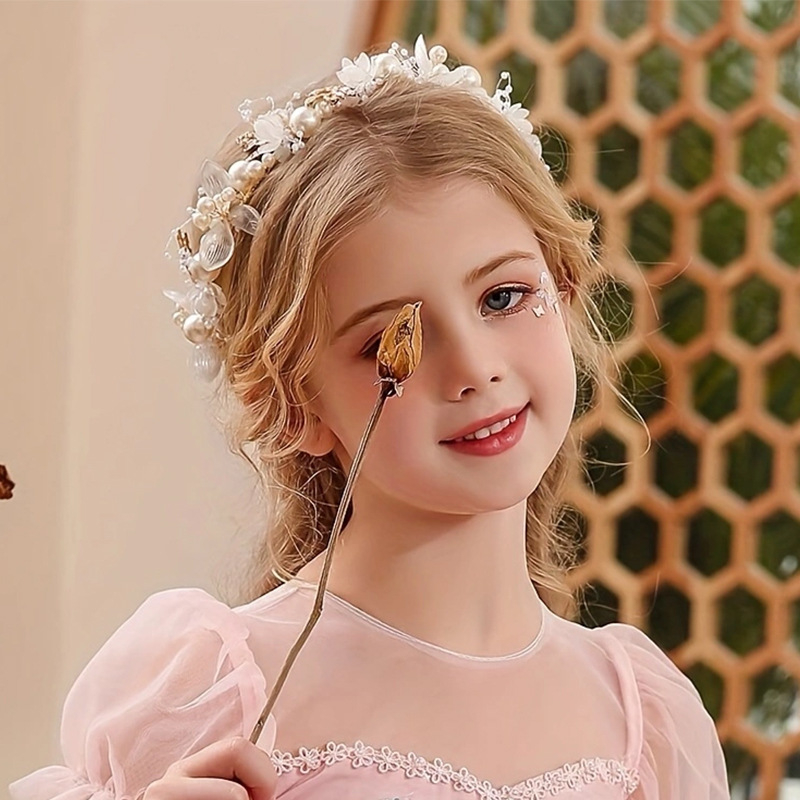 Super fėjos baltų lapų galvos juosta, gėlių vainikas, perlų plaukų juosta, nuotakos karūna, saldi europietiško stiliaus vestuvinė suknelė, vaikiški galvos apdangalai