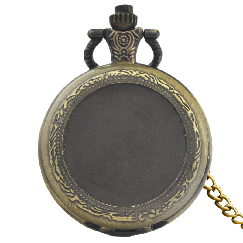 Klassikaline retro pronksist mälestuskell keskmise suurusega kaardiga moeehted aksessuaarid DIY kella pea rippuv kella ripats hulgimüük