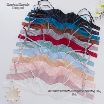 Seksualūs, surinkti apatiniai iš užsienio, temuShein su plieniniais žiedais, moteriškos liemenėlės gamintojai, parduodami didmeninėje prekyboje.