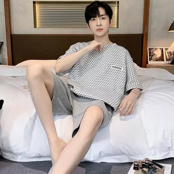 Vasarinės vyriškos pižamos, vyriškos vasarinės medvilninės animacinių filmukų stiliaus pižamos, vidutinio ir didelio dydžio, vaikiškos, vasarinės, namų aprangos, trumpomis rankovėmis, jaunimo, korėjietiško stiliaus, plonos, trumpomis rankovėmis.