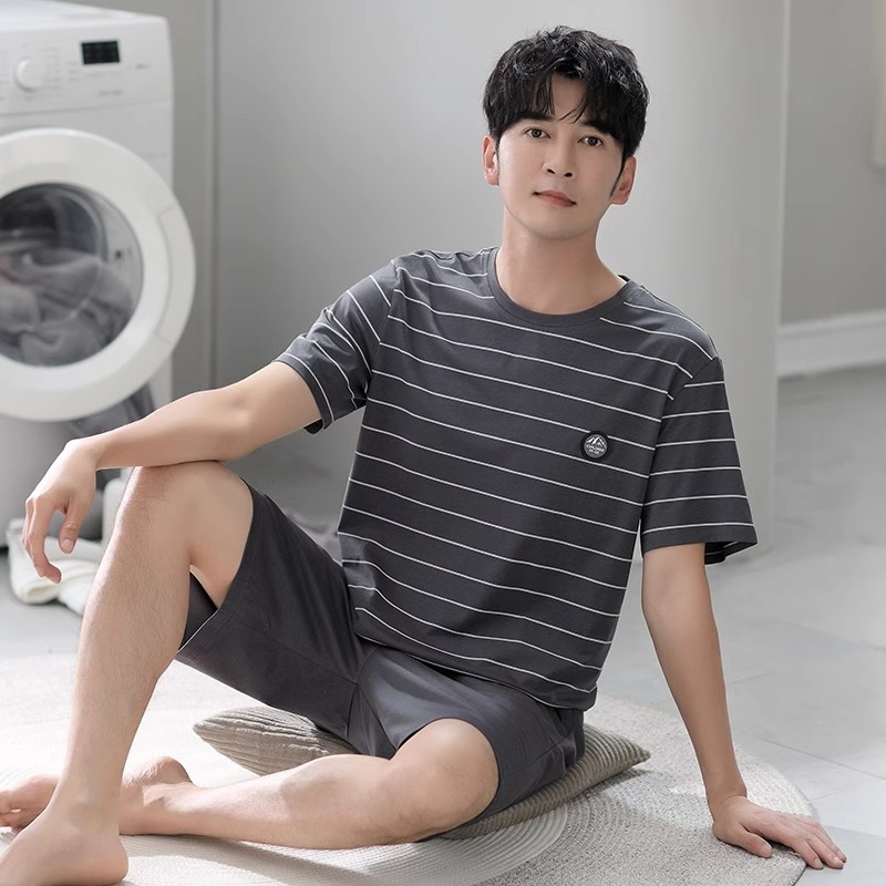 Vasarinės vyriškos pižamos, vyriškos vasarinės medvilninės animacinių filmukų stiliaus pižamos, vidutinio ir didelio dydžio, vaikiškos, vasarinės, namų aprangos, trumpomis rankovėmis, jaunimo, korėjietiško stiliaus, plonos, trumpomis rankovėmis.