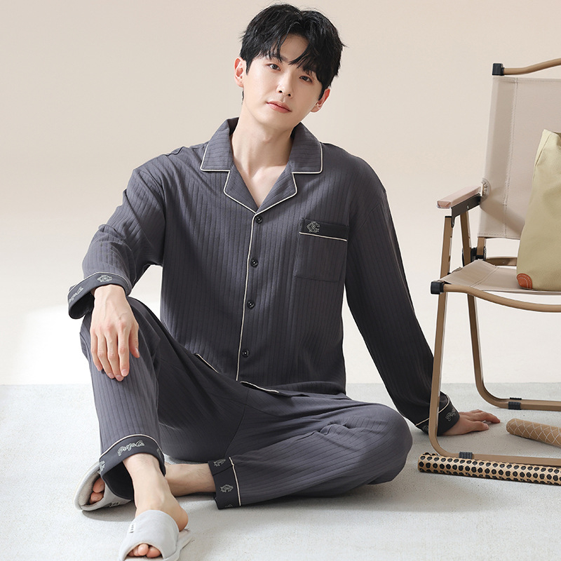 Pavasarinės kvadratinės apykaklės atlapo megztinis ilgomis rankovėmis vyriškos pižamos dryžuotos languotos kasdienės plius dydžio jaunimo namų drabužiai vyrams