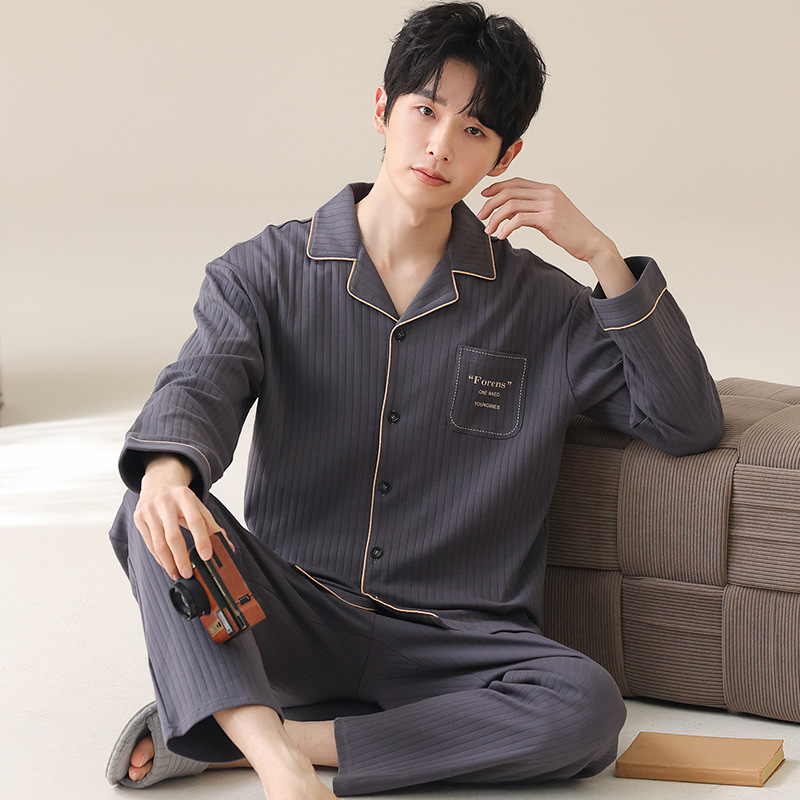 Pavasarinės kvadratinės apykaklės atlapo megztinis ilgomis rankovėmis vyriškos pižamos dryžuotos languotos kasdienės plius dydžio jaunimo namų drabužiai vyrams