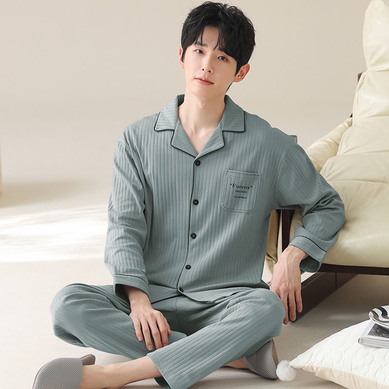Pavasarinės kvadratinės apykaklės atlapo megztinis ilgomis rankovėmis vyriškos pižamos dryžuotos languotos kasdienės plius dydžio jaunimo namų drabužiai vyrams