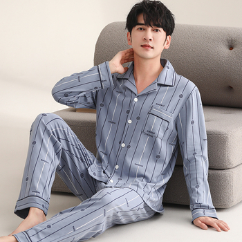 Didmeninė prekyba vyriškomis pavasario ir rudens medvilninėmis ilgomis rankovėmis, kurias galima dėvėti lauke, plius dydžio vyriškas plonas namų kostiumas rudeniui ir žiemai.