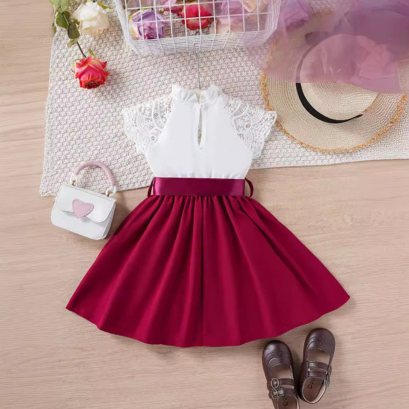 Rochie pentru copii cu imprimeu din dantelă și scobituri