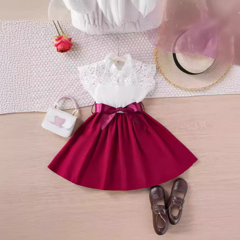 Rochie pentru copii cu imprimeu din dantelă și scobituri