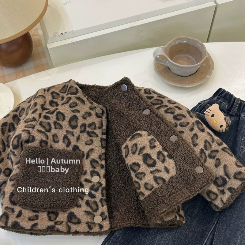 Djevojačko jesensko-zimsko odijelo 2024. Novo dječje odijelo s flis podstavom, zadebljani leopard pulover, jednodijelne baršunaste traperice za djevojčice