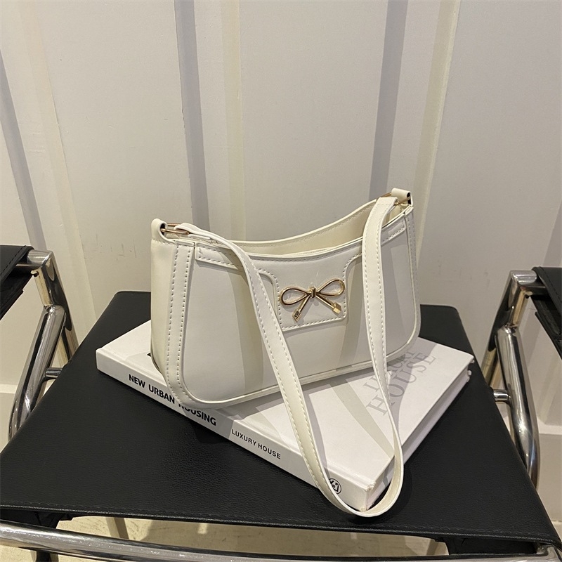 Tekstu pažymėta „All-match“ pažastų rankinė, moteriška rankinė 2024 m., nauja, madinga nešiojama rankinė per petį, stilinga „Bagel“ rankinė