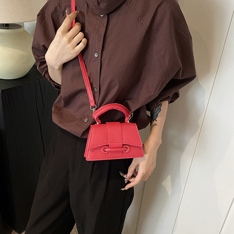 Nišinis populiarus pečių krepšys kasdieniam madingam mažam kvadratiniam krepšiui, 2025 m. pavasario mados tendencijos krepšys per petį