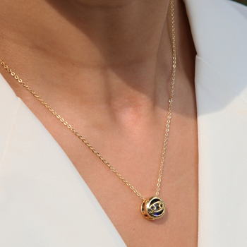 Karštai parduodamas žalvarinis dvipusis apvalus tuščiaviduris gruodžio spalvos cirkonio gimimo akmens dvylikos žvaigždynų pakabukas-vėrinys su tarpsieniu