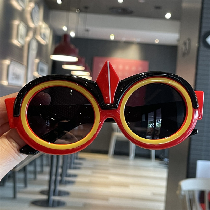 Laste polariseeritud päikeseprillid Ultraman silikoonist beebiprillid Lahedad UV-kaitsega poiste moe päikeseprillid Sun Wukong