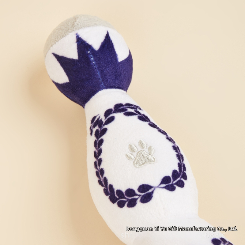 Ново на склад Плюшена играчка за глас за домашни любимци с цветна емайлирана форма на бутилка вино за куче и котка