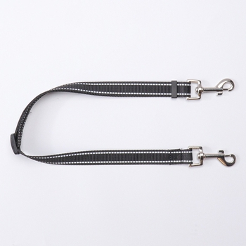 Amazoni piiriülene plahvatuslik kahesuunaline helkurrihm, mis on reguleeritav ilma sasipuntrateta ja eemaldatav 2-ühes mitme koera jaoks.