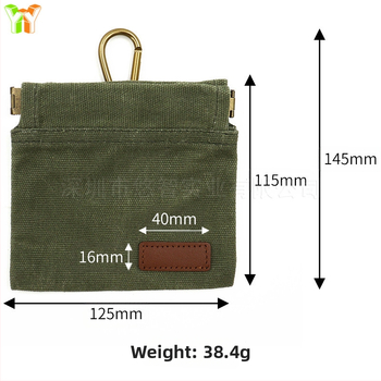 Sandėlyje yra drobinis, ant juosmens kabantis šunų maisto maišelis, atsparus vandeniui, elastingas, uždaras, nešiojamas šunų maisto maišelis pasivaikščiojimams