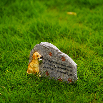 Europietiškas kūrybingas naujas gyvūnų šuniuko paminklas angelo pakabukas lauko kiemo sodo pakabukas dervos amatai