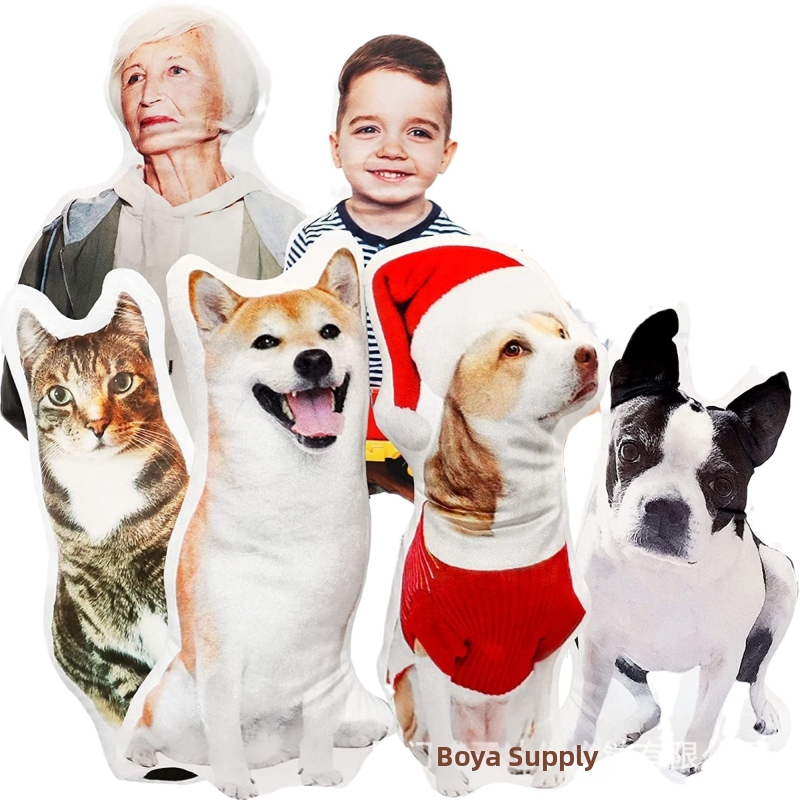 Най-продаваната персонализирана възглавница с неправилна форма тип „под“ на Etsy, най-продаваната реалистична възглавница за диван с домашен любимец на Amazon.