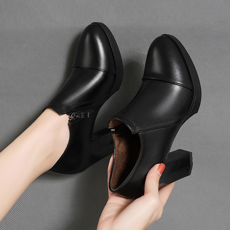 Νέα μονόπατα για την άνοιξη και το φθινόπωρο του 2025, ψηλοτάκουνα, αδιάβροχα, πλατφόρμα, χοντρό τακούνι, επένδυση από φλις, βαθιά στόμα, μαλακή σόλα, γυναικεία μαύρα δερμάτινα παπούτσια