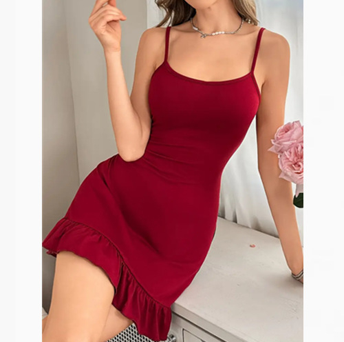 Seksualūs europietiški ir amerikietiški tinklelio permatomi apatiniai su nėrinių jungtimis. Namų drabužiai. Pižamos. Seksualios pižamos su petnešomis.