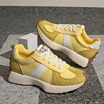 Γυναικεία Παπούτσια με Μικρή Μέση σε Απόθεμα 2025 Άνοιξη Νέα Παπούτσια για Μπαμπά με Χοντρές Σόλες, Δερμάτινα Παπούτσια για Τρέξιμο για Φοιτητές, Αθλητικά Παπούτσια για Γυναίκες