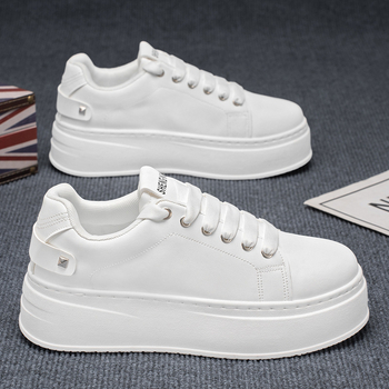 Καλοκαιρινά Ανδρικά Παπούτσια Νέα Αναπνέοντα Λευκά Παπούτσια Μοντέρνα Ανδρικά Αθλητικά Παπούτσια με Χοντρή Σόλα που Αυξάνει το Ύψος, Casual Παπούτσια Μοντέρνα Παπούτσια