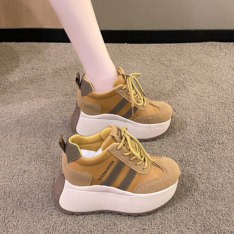 Tenisice za povećanje visine u korejskom stilu 2025. Novi model za sitne osobe, svestrane retro platforme s debelim potplatom za ležerne sportske cipele