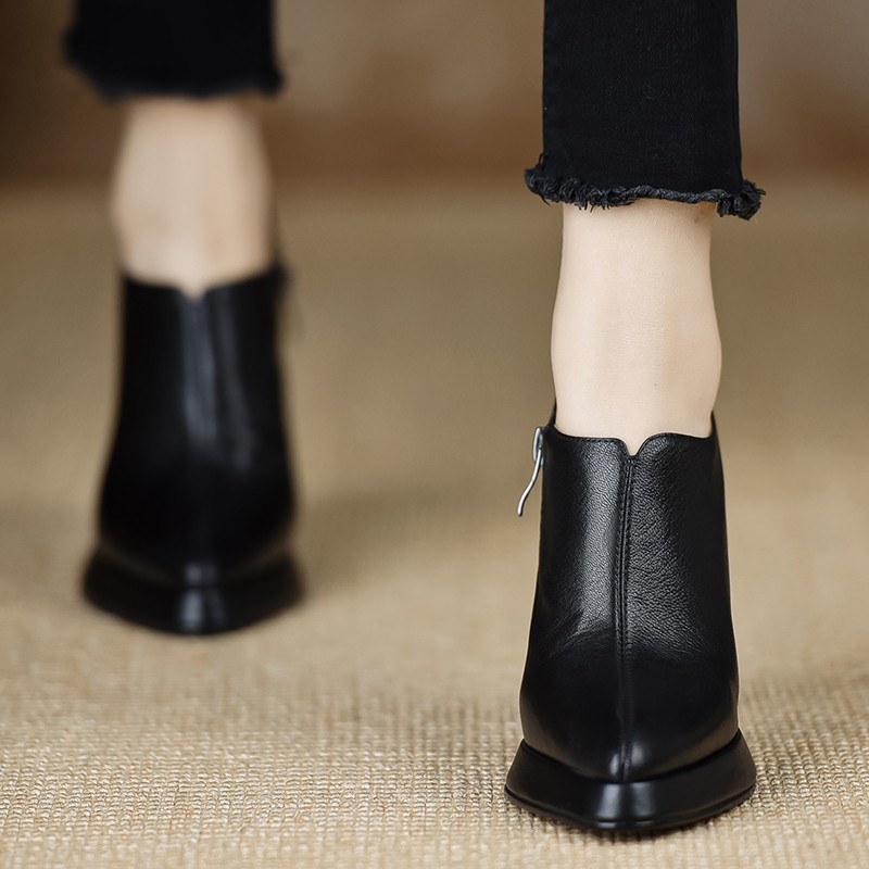 Ženske cipele s visokom petom, proljeće 2025., novi europski i američki stil, vodootporne, platforma, debela peta, modne cipele s dubokim ustima, jednoslojne cipele, gležnjače