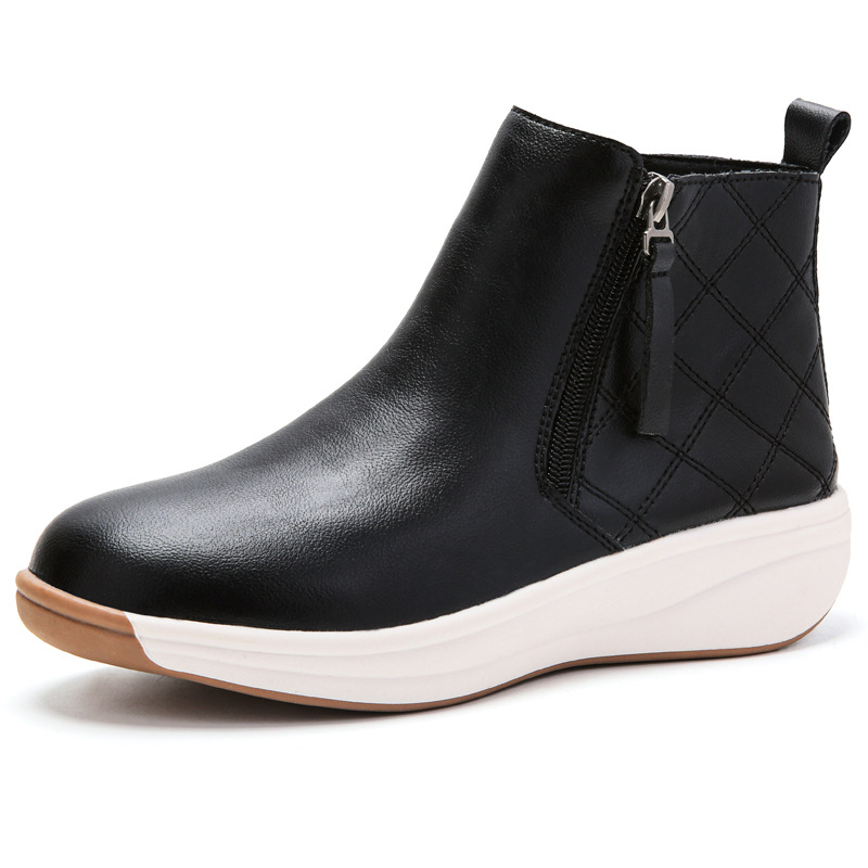 Bijele ženske čizme iz inozemne trgovine za proljeće i jesen 2024., nove Martins čizme s debelim potplatom, mekane potplate, kratke čizme na klinu, ženske jednoslojne cipele