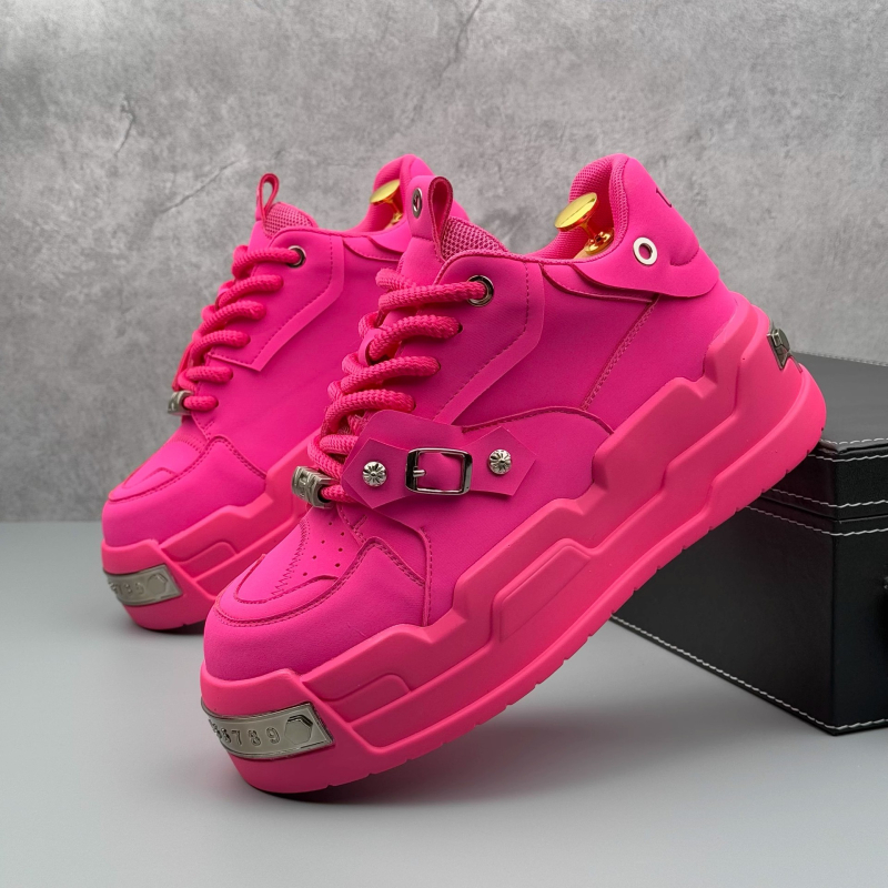 Pantofi bărbătești europeni transfrontalieri, pantofi albi, adidași la modă cu talpă groasă, pantofi de pâine care cresc în înălțime, pantofi casual la modă, comerț exterior en-gros