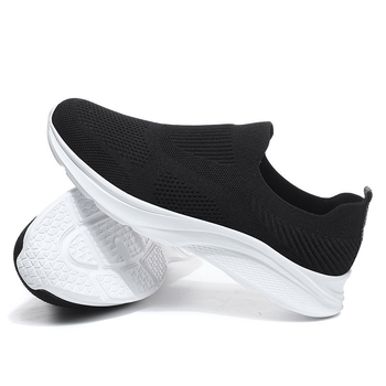 Nove ljetne muške cipele za 2022., slip-on, muške leteće pletene, prozračne, plus size slip-on, lijene, ležerne cipele