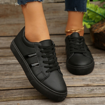 Europa și Statele Unite 2024 vară transfrontalieră nouă pantofi de damă plus size 36-44 stație independentă timp rotund cap casual pantofi albi pantofi de bord