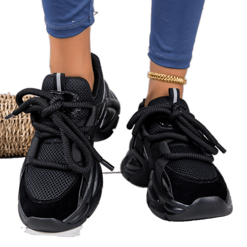 2025 Pantofi casual din plasă noi, la modă și versatili, pantofi sport casual cu talpă groasă și respirabilă, pantofi pentru femei care cresc în înălțime pentru tătici