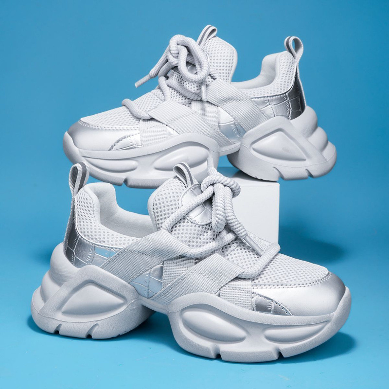 2025 Pantofi casual din plasă noi, la modă și versatili, pantofi sport casual cu talpă groasă și respirabilă, pantofi pentru femei care cresc în înălțime pentru tătici