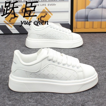 Novi trendi sportske cipele za slobodno vrijeme, male bijele cipele za muške cipele, lagane, univerzalne, neklizajuće, cipele za povećanje visine, eksplozivno debelo meko dno