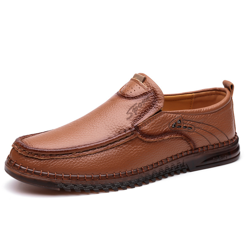 Lengvi, vidutinio amžiaus tėvo bateliai, odiniai, vyriški, žemakulniai, odiniai, laisvalaikio bateliai, plaukų karta.