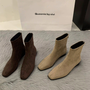 Cizme scurte în stil retro de înaltă calitate 2024 toamna și iarna noi cizme simple cu toc gros cizme subțiri din piele întoarsă franceză cizme mici la gleznă