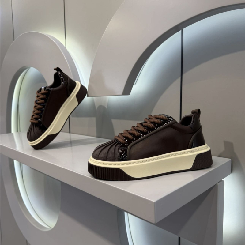 Мъжки обувки Kuaishou от същия стил, пролет/лято 2025, с мека подметка и връзки, кожени обувки с панели, модерни, универсални, ежедневни мъжки обувки с мека подметка